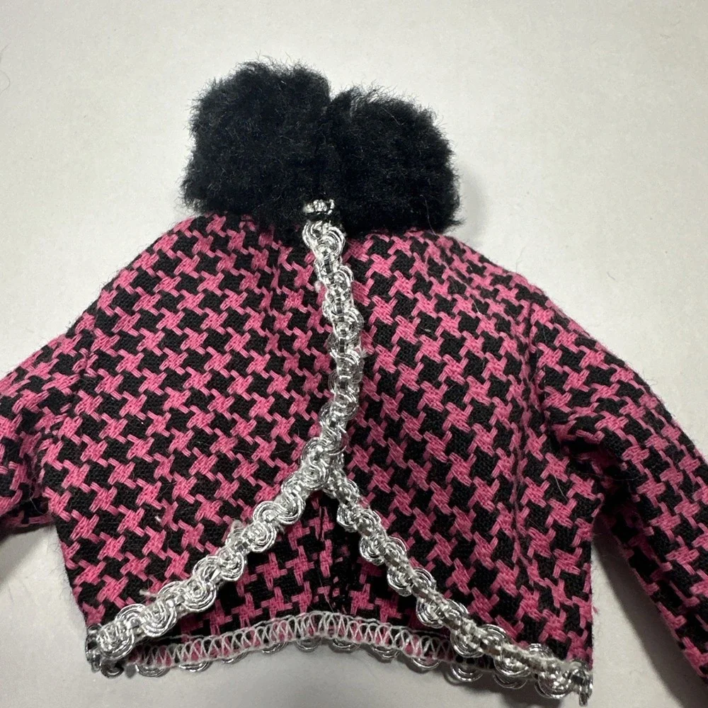 Vintage 1996 Barbie Fashion Avenue International Pink Black Jacket 15902